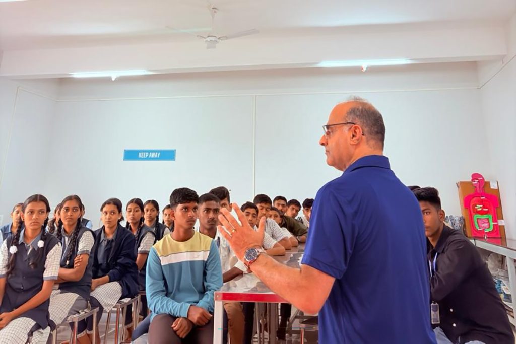 20260624-ph-in-smtindira-g-mvjc-kolhapur-mh